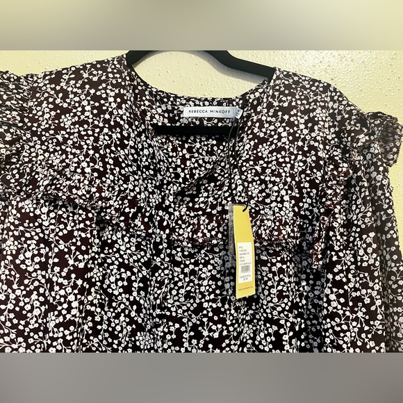 NWT Rebecca Minkoff Women’s “Selandra” Ruffled Hidden Button Floral Blouse M - Picture 4 of 8